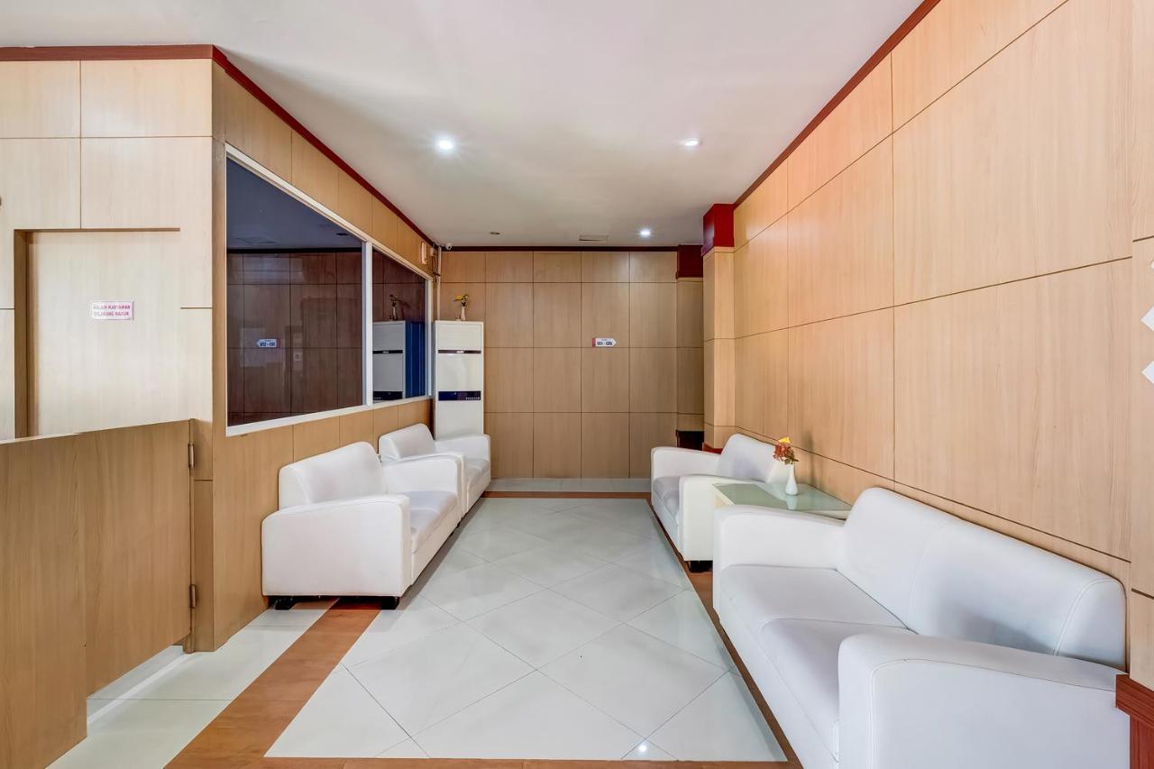 Oyo Flagship 3726 Tembok Batu Residence Tugu 外观 照片