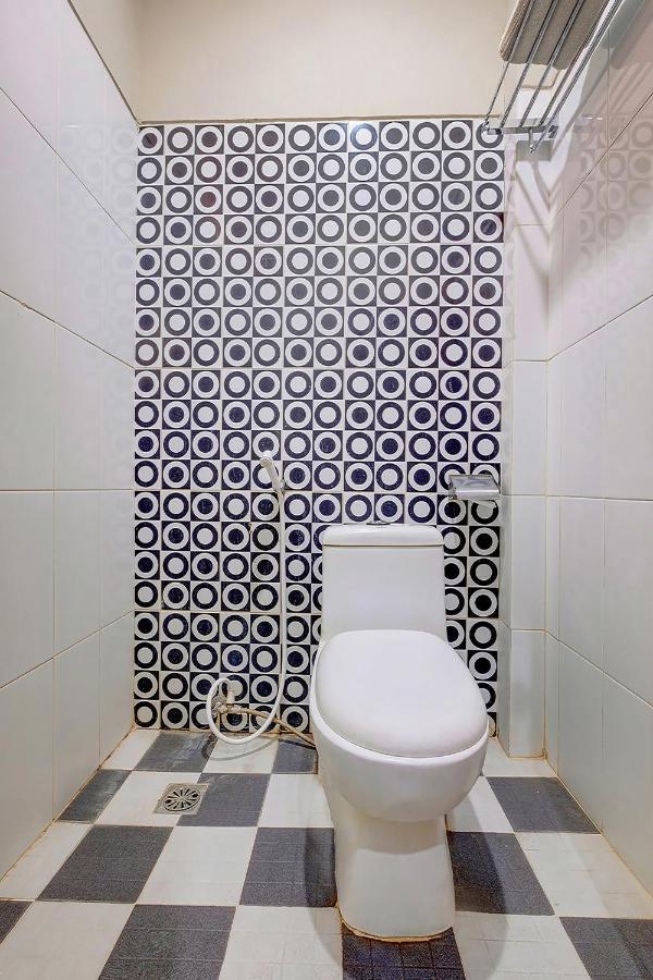 Oyo Flagship 3726 Tembok Batu Residence Tugu 外观 照片
